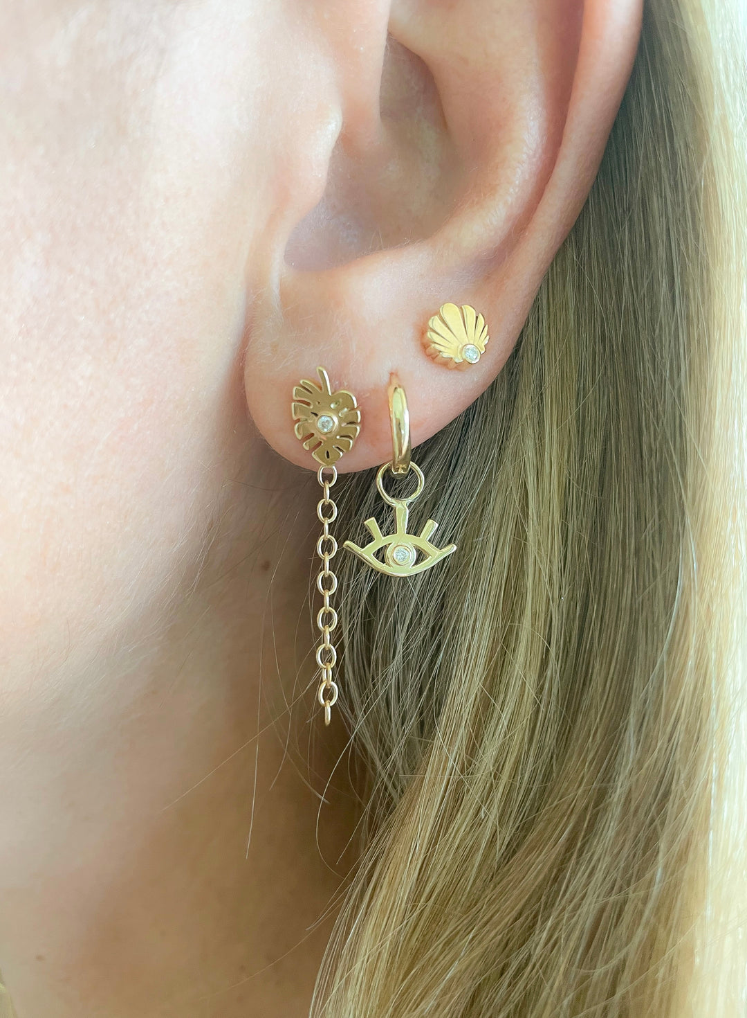 Sea Shell Stud